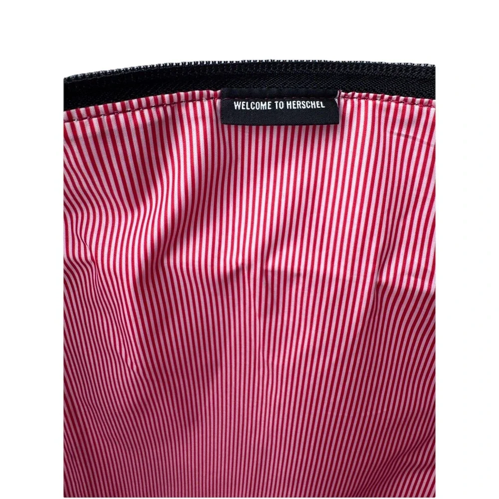 Herschel‎ Supply Company Strand Paint Pour Black Duffle Bag Diaper Gym Travel